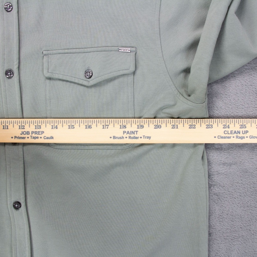 Vuori Men's Button-Up Workshirt in Sage - Picture 6 of 10